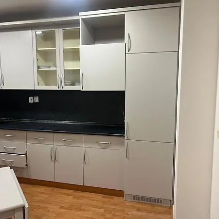 דירה Central Apartment ברטיסלאבה