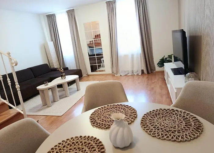 Apartment Central Apartment *