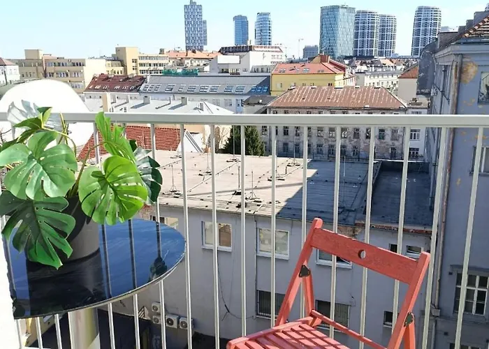 Apartment Central Apartment *